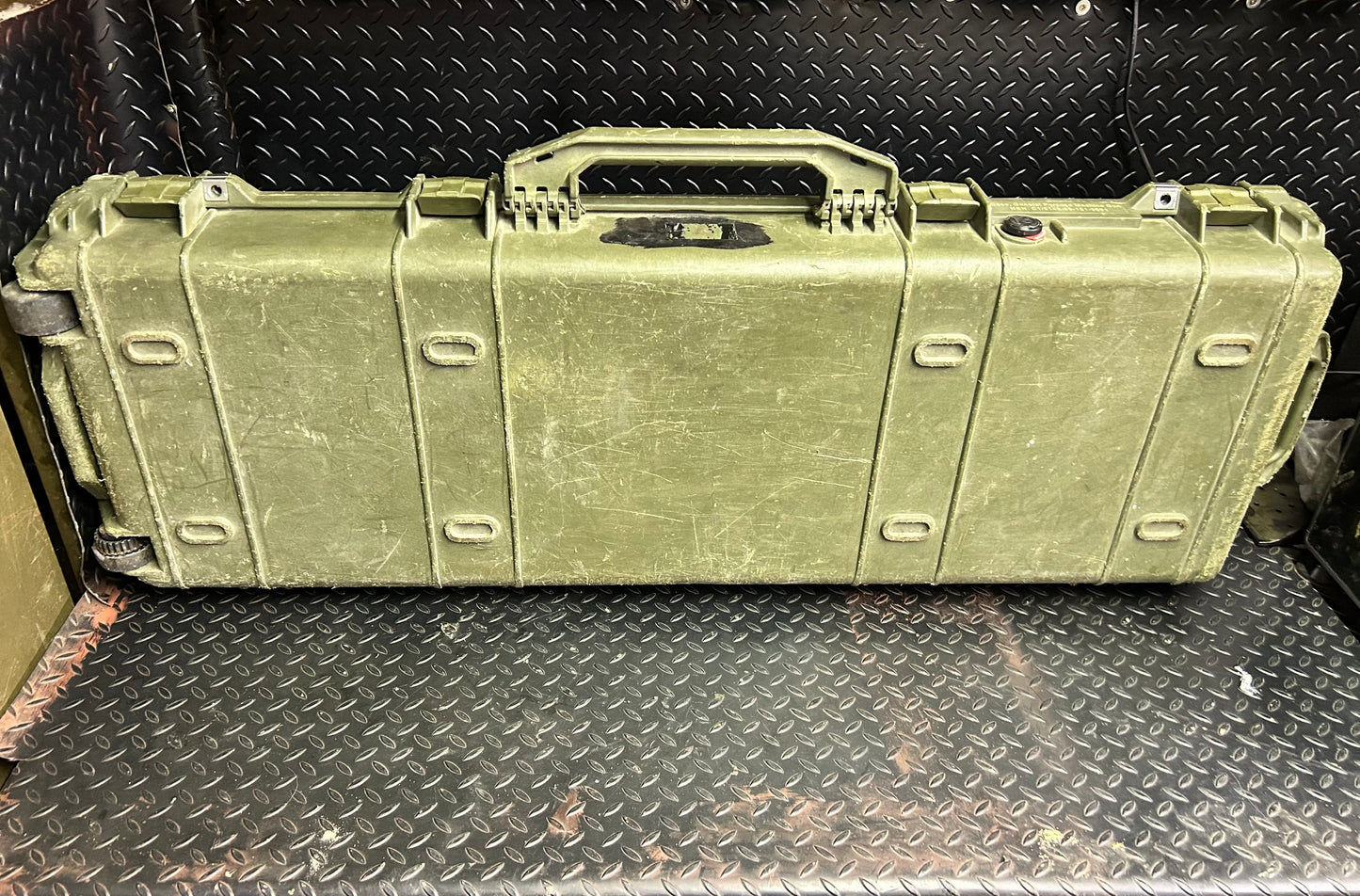 Peli 1720 Pelicase for GPMG. Genuine ex-British Military.